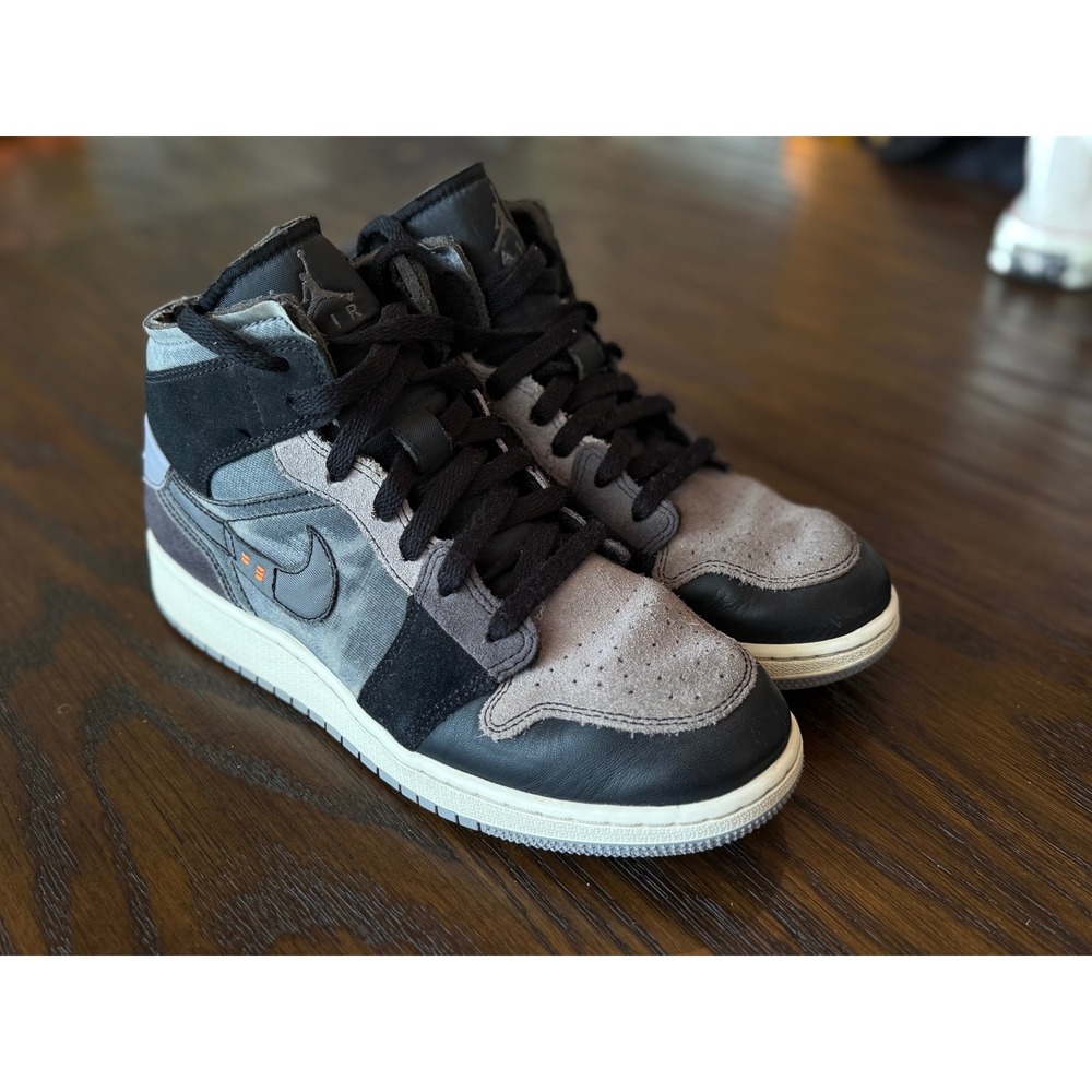 Jordan Air Jordan 1 Mid SE Craft Kids 6.5Y Black Grey Excellent DV0438-001